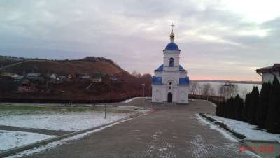 Храм Казанской иконы Божией Матери, Свято-Богородичный Казанский мужской монастырь (село Винновка), Паломнический центр «Святая Русь»