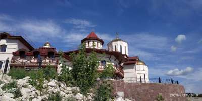 Свято-Богородичный Казанский мужской монастырь (село Винновка), Паломнический центр «Святая Русь»