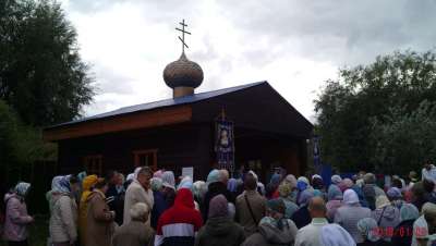 Крестный ход на источнике, Церковь Введения во храм Пресвятой Богородицы (Cело Большая Рязань), Паломнический центр «Святая Русь»