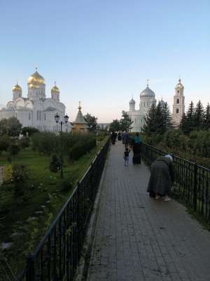 Канавка Богородицы, Свято-Троицкий Серафимо-Дивеевский монастырь (село Дивеево), Нижегородская область, Паломнический центр «Святая Русь»