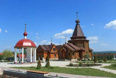 Свято-Ильинский жен. монастырь (село Подгоры)