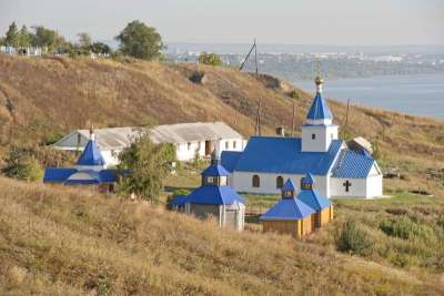 Родник, святой источник иконы Феодоровской Божией Матери село Кашпир