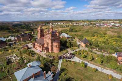 Михаило-Архангельский женский монастырь, вид с верху