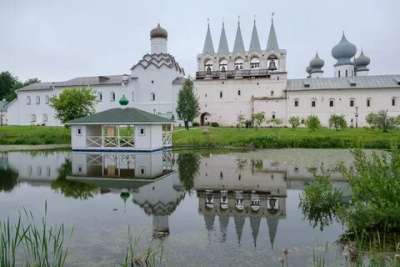Богородичный Успенский монастырь (г. Тихвин)