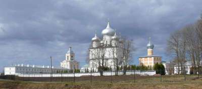 Хутынский монастырь ( Новгородский р-он, Савинское сельское поселение, д. Хутынь)